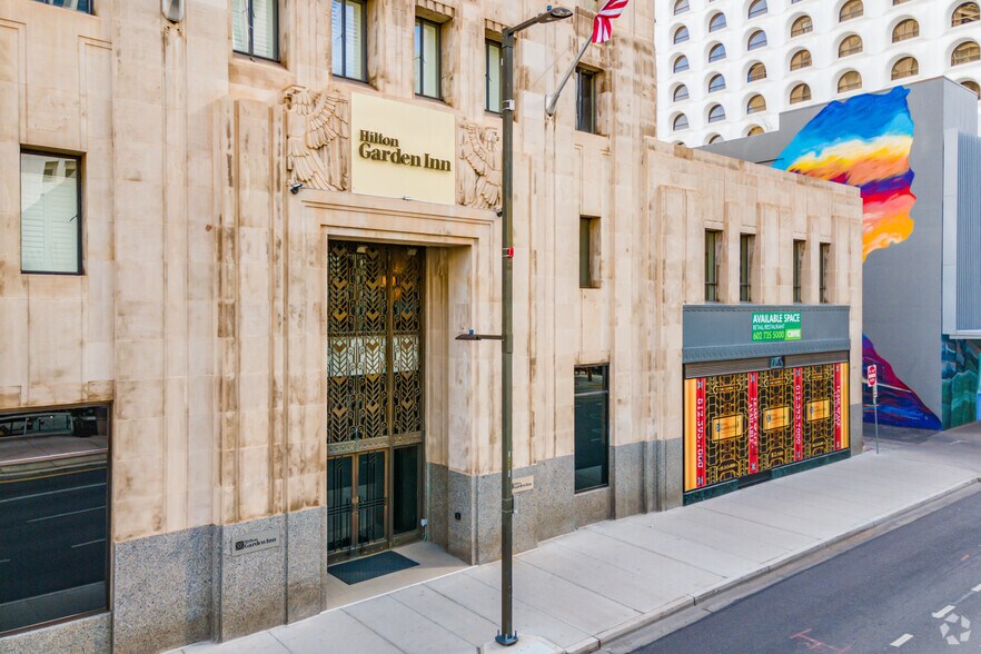 15 E Monroe St, Phoenix, AZ à louer - Photo du bâtiment - Image 3 de 5