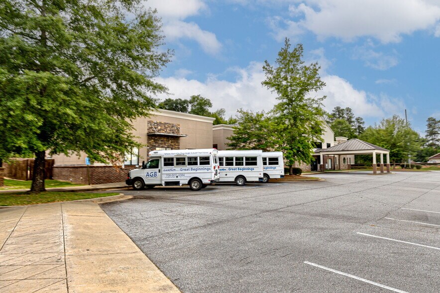 7830 Veterans Pky, Columbus, GA à vendre - Photo du bâtiment - Image 2 de 32