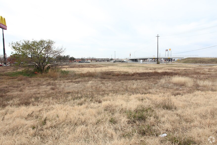Hwy 80 & Pinson Rd, Forney, TX à vendre - Photo du bâtiment - Image 3 de 3