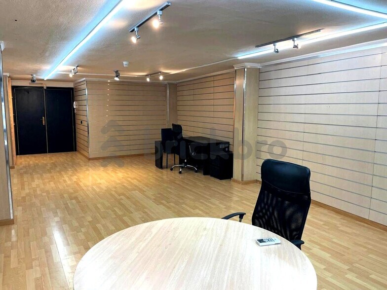 Bureau dans Barcelone, Barcelona à louer - Photo intérieure - Image 2 de 2