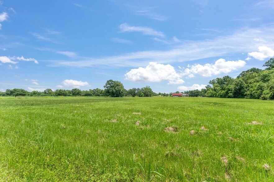 1255 Beaulieu Ln, Port Allen, LA for sale - Building Photo - Image 3 of 30