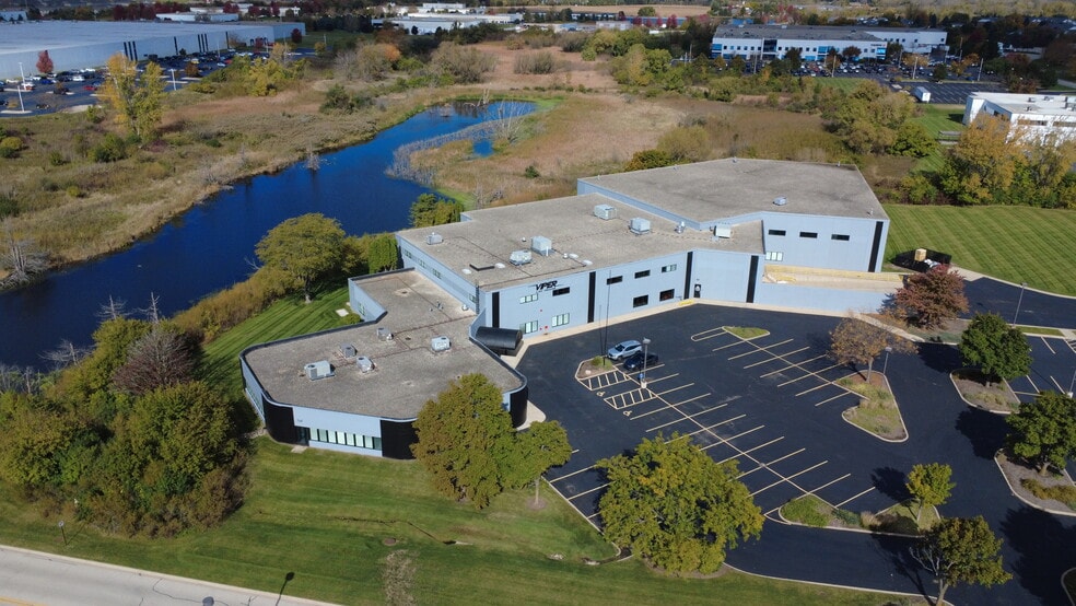 4610 Prime Pky, Mchenry, IL for lease - Building Photo - Image 2 of 10