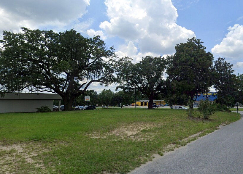 5434 Rivers Ave, North Charleston, SC à vendre - Photo du bâtiment - Image 2 de 15