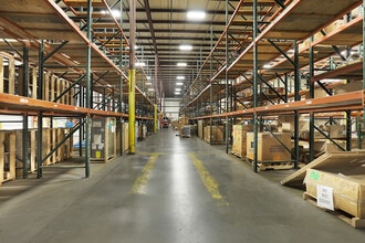 205 Lynndale Ct, Mechanicsburg, PA for lease Interior Photo- Image 2 of 4