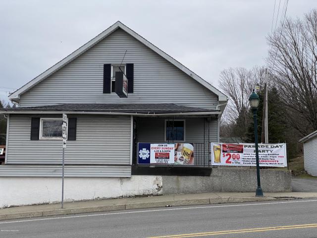 110 S Main St, Moscow, PA à vendre - Photo principale - Image 1 de 1