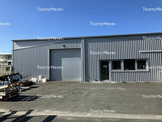 Plus de détails pour Local d'activités à louer