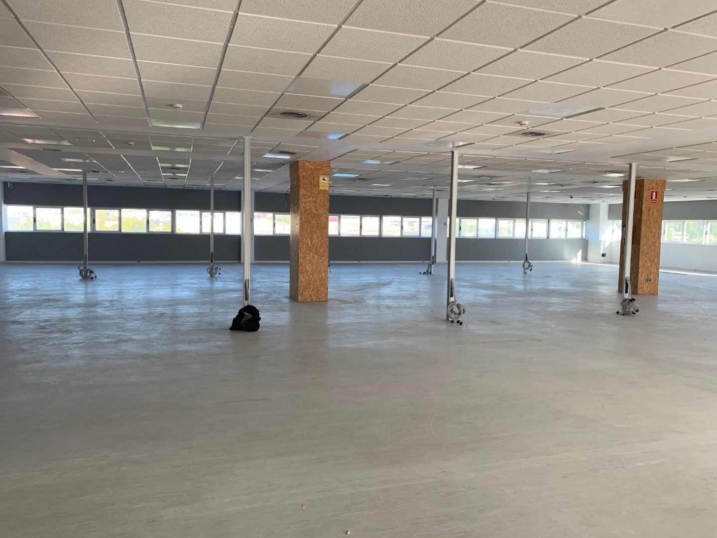 Office in Alcobendas, Madrid for lease Interior Photo- Image 1 of 13