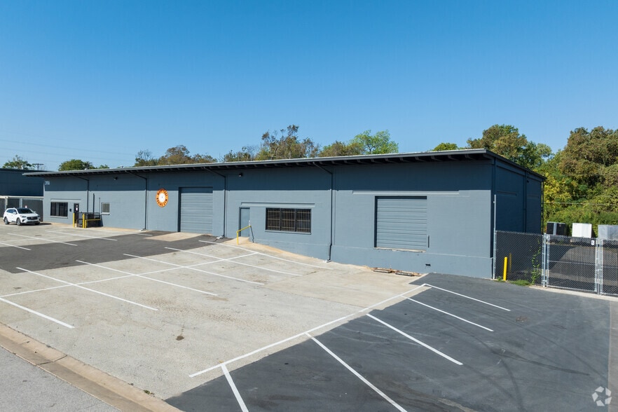3907 Warehouse Row, Austin, TX à louer - Photo du bâtiment - Image 3 de 40