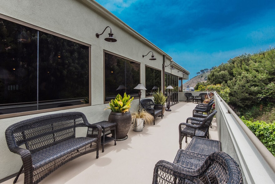 22917 Pacific Coast Hwy, Malibu, CA for lease - Building Photo - Image 3 of 20