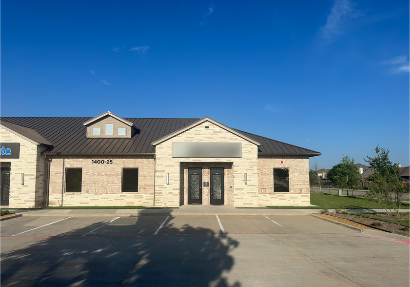 1400 N Coit Rd, McKinney, TX à vendre - Photo du b timent - Image 1 de 13