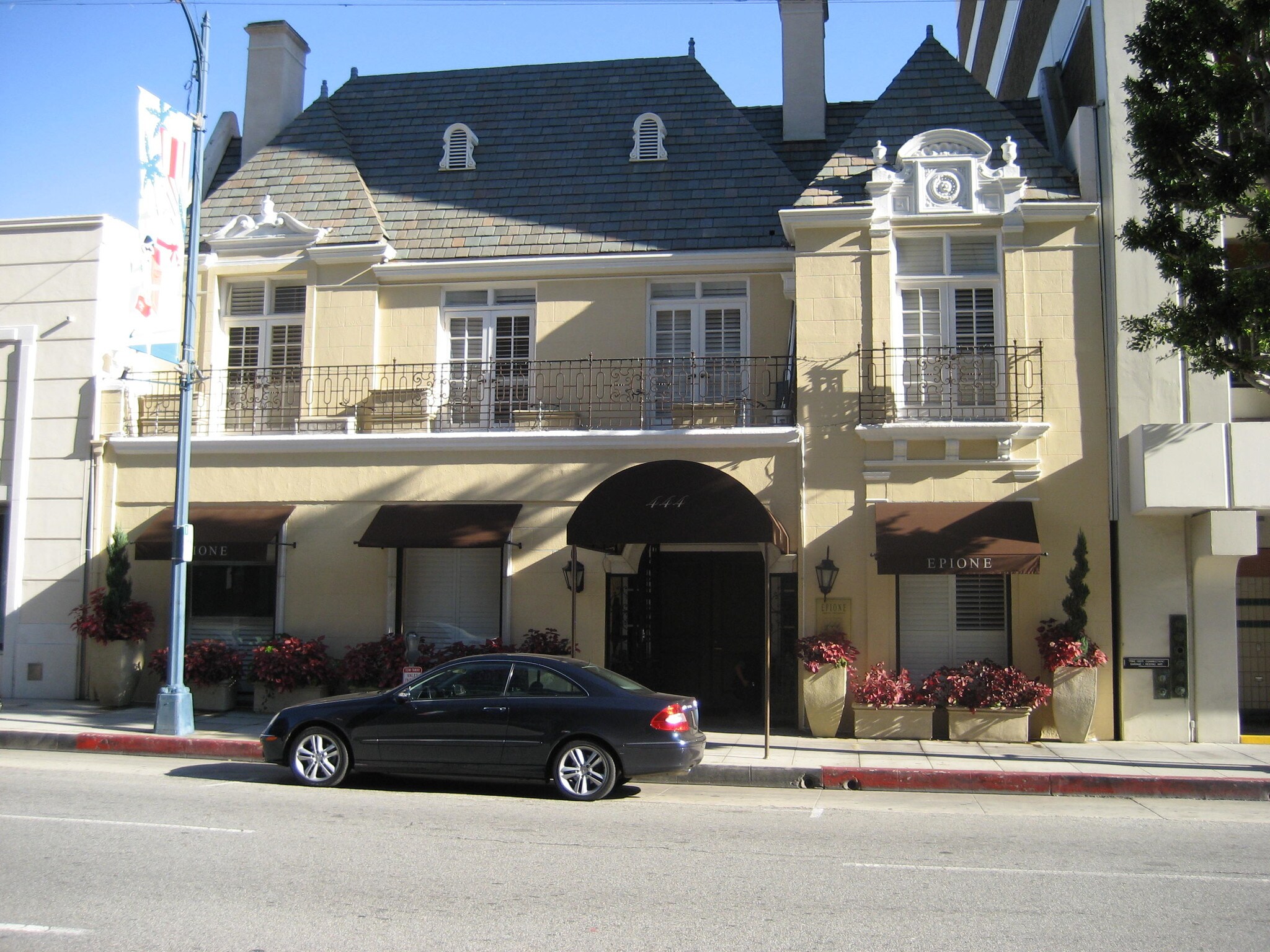 444 N Camden Dr, Beverly Hills, CA à louer Photo du bâtiment- Image 1 de 9