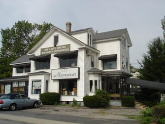 More details for 642 East Ave, Warwick, RI - Retail for Sale
