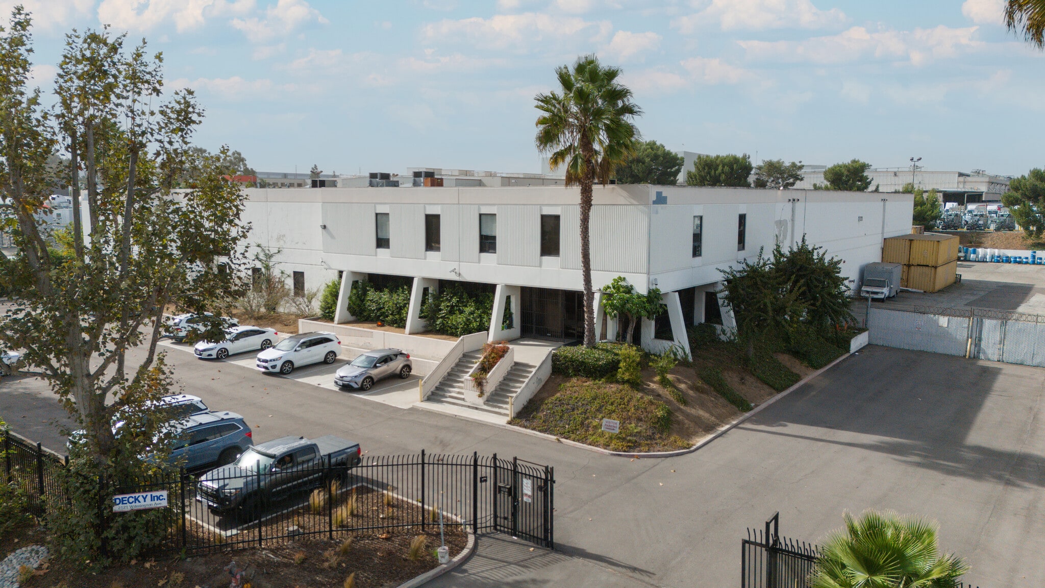 2121 S Wilmington Ave, Compton, CA for sale Primary Photo- Image 1 of 12