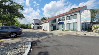 Plus de détails pour 767 Islington St, Portsmouth, NH - Bureau/Local commercial à louer