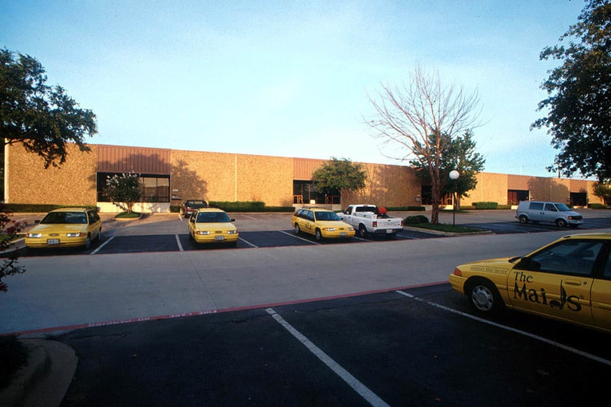 538 Haggard St, Plano, TX for lease - Building Photo - Image 2 of 2