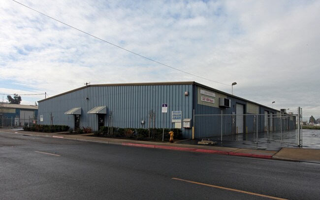 More details for 1005 S Soderquist Rd, Turlock, CA - Industrial for Lease