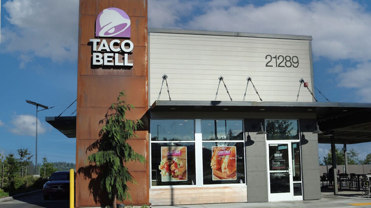 21289 Olhava Way NW, Poulsbo, WA for sale Primary Photo- Image 1 of 5