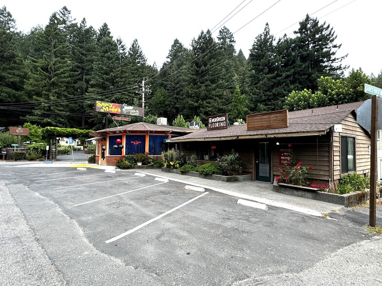 16632 Highway 116, Guerneville, CA for lease - Building Photo - Image 1 of 8