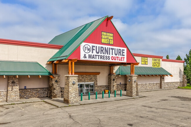 More details for 12610 St Albert Trl NW, Edmonton, AB - Retail for Sale