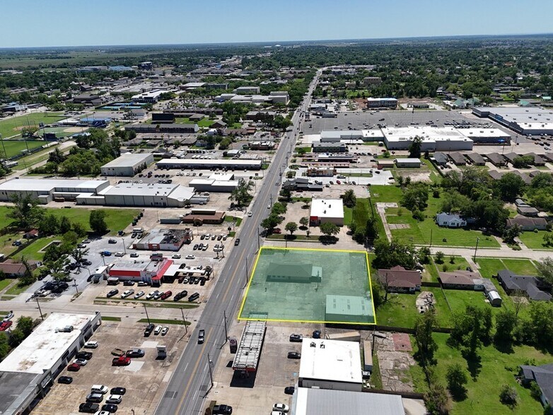 3840 Ryan st, Lake Charles, LA for lease - Building Photo - Image 2 of 5