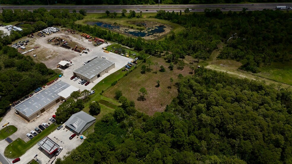 12345 Lett Ln, Malabar, FL à vendre - Photo du bâtiment - Image 3 de 6