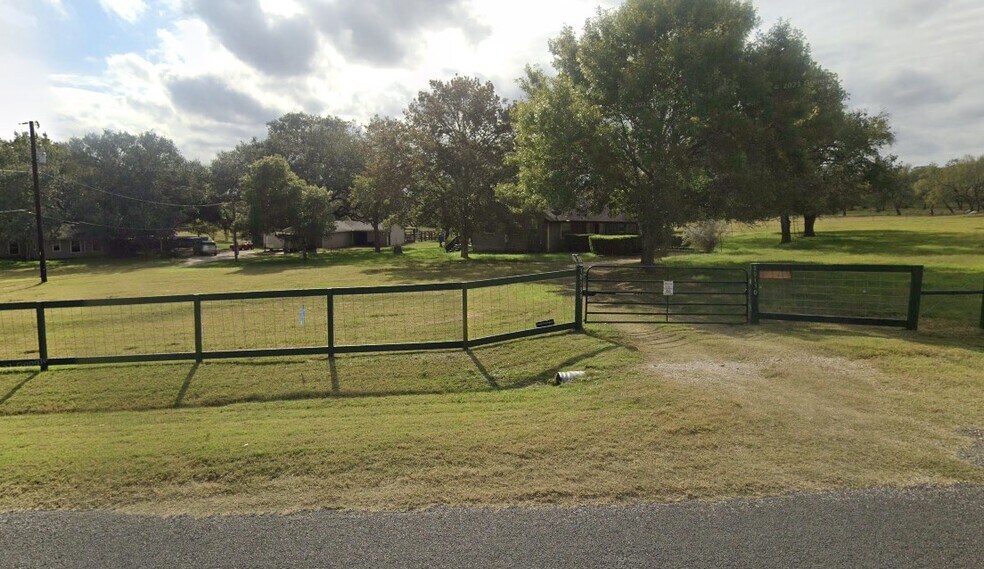 10160-10130 Kosub Ln, San Antonio, TX for sale - Primary Photo - Image 1 of 1