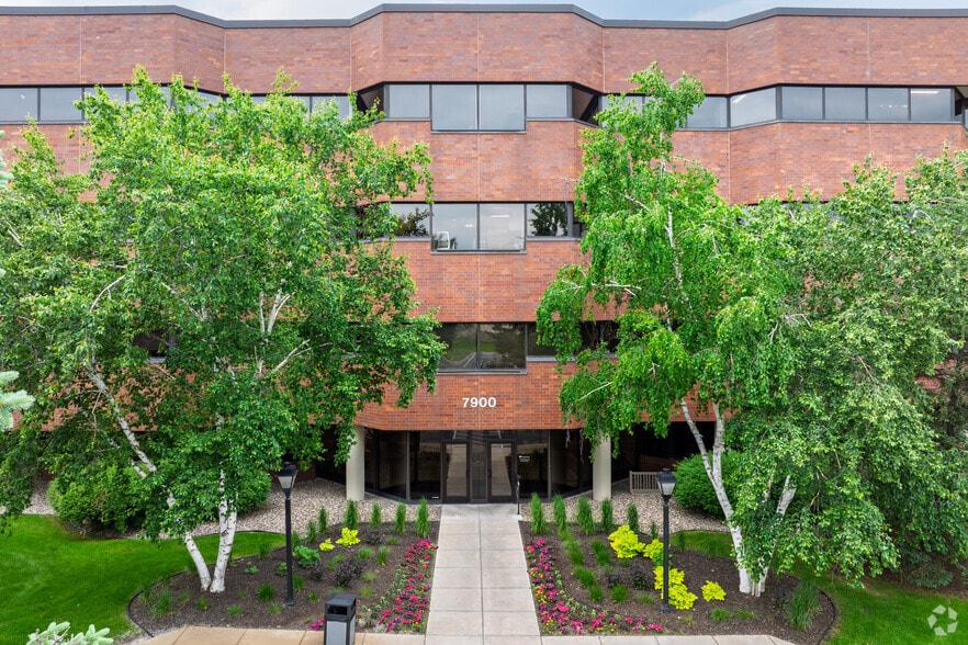 7900 W 78th St, Edina, MN for lease - Building Photo - Image 2 of 4