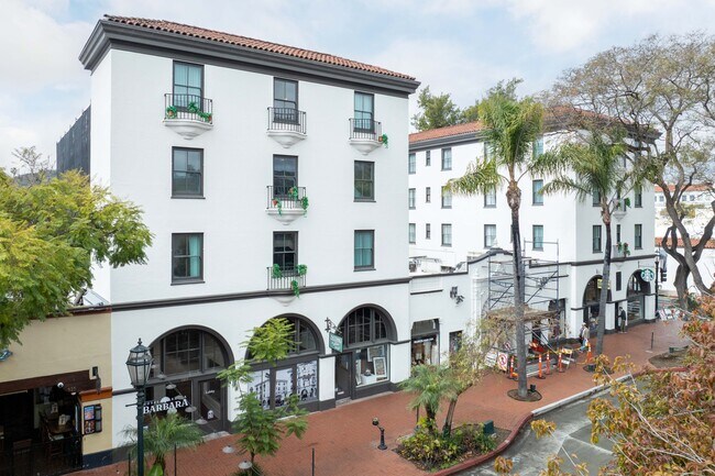 More details for 527-537 State St, Santa Barbara, CA - Retail for Lease