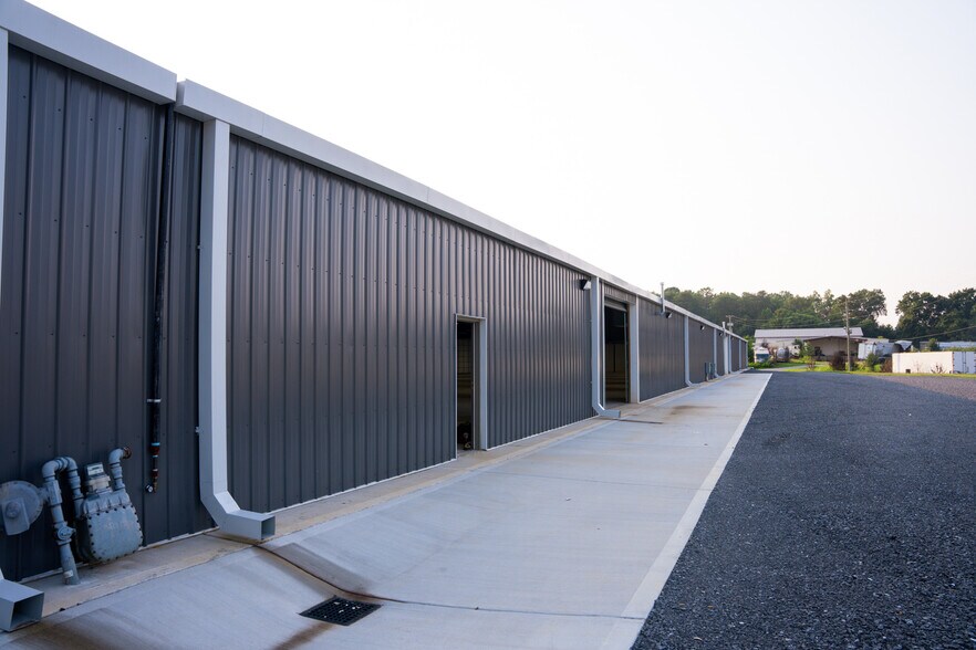 235 Lands Rd, Madisonville, TN for lease - Building Photo - Image 3 of 14