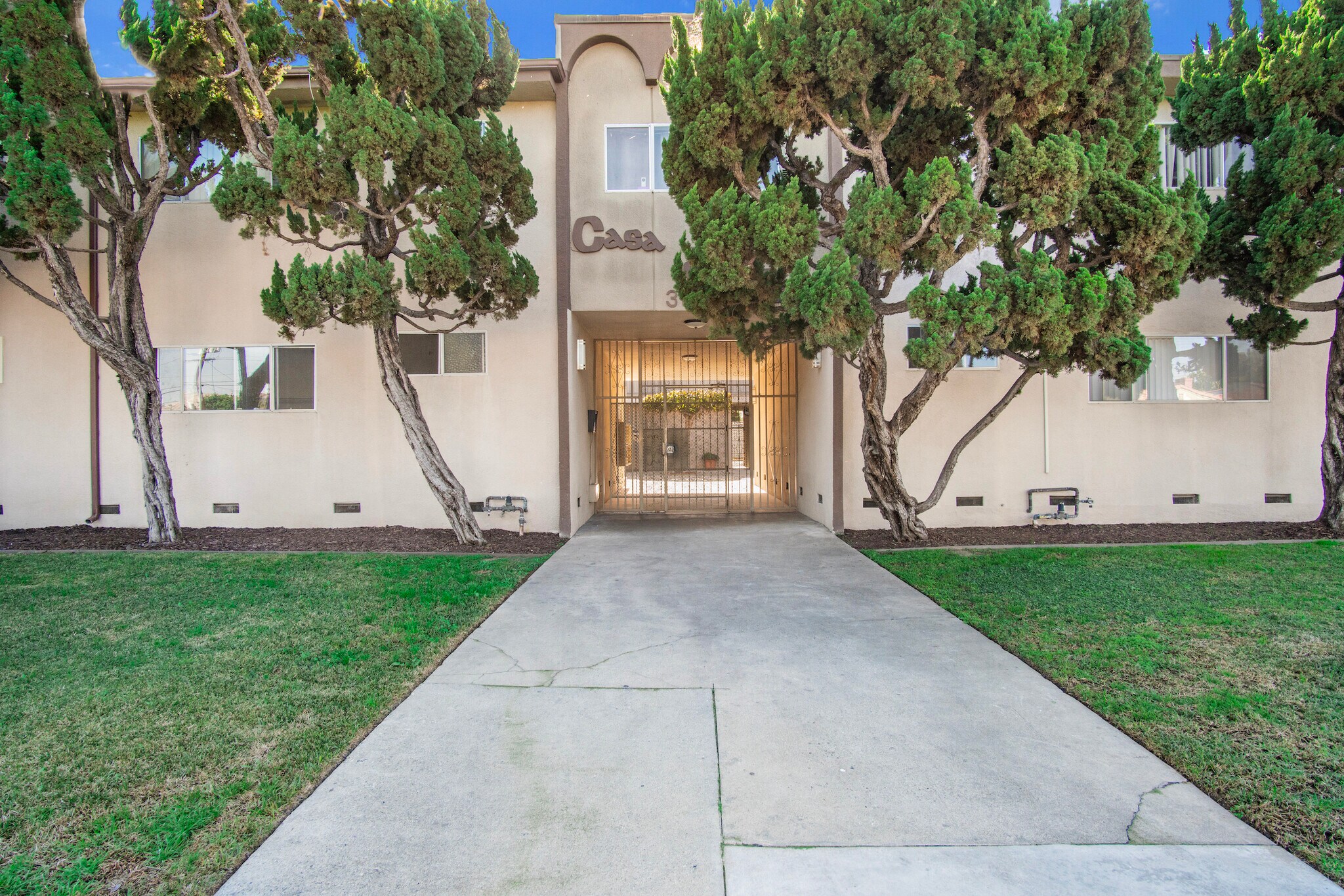 3650 E 52nd St, Maywood, CA à vendre Photo principale- Image 1 de 7