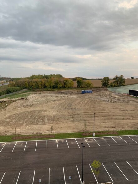 Eric T Smith Way, Aurora, ON for sale - Building Photo - Image 1 of 1