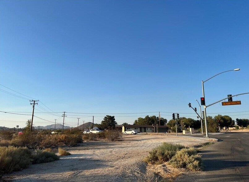 0 Tuscola Rd, Apple Valley, CA à vendre - Photo du bâtiment - Image 1 de 6