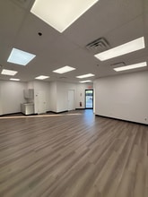 260-286 Newtown Rd, Plainview, NY for lease Interior Photo- Image 1 of 2