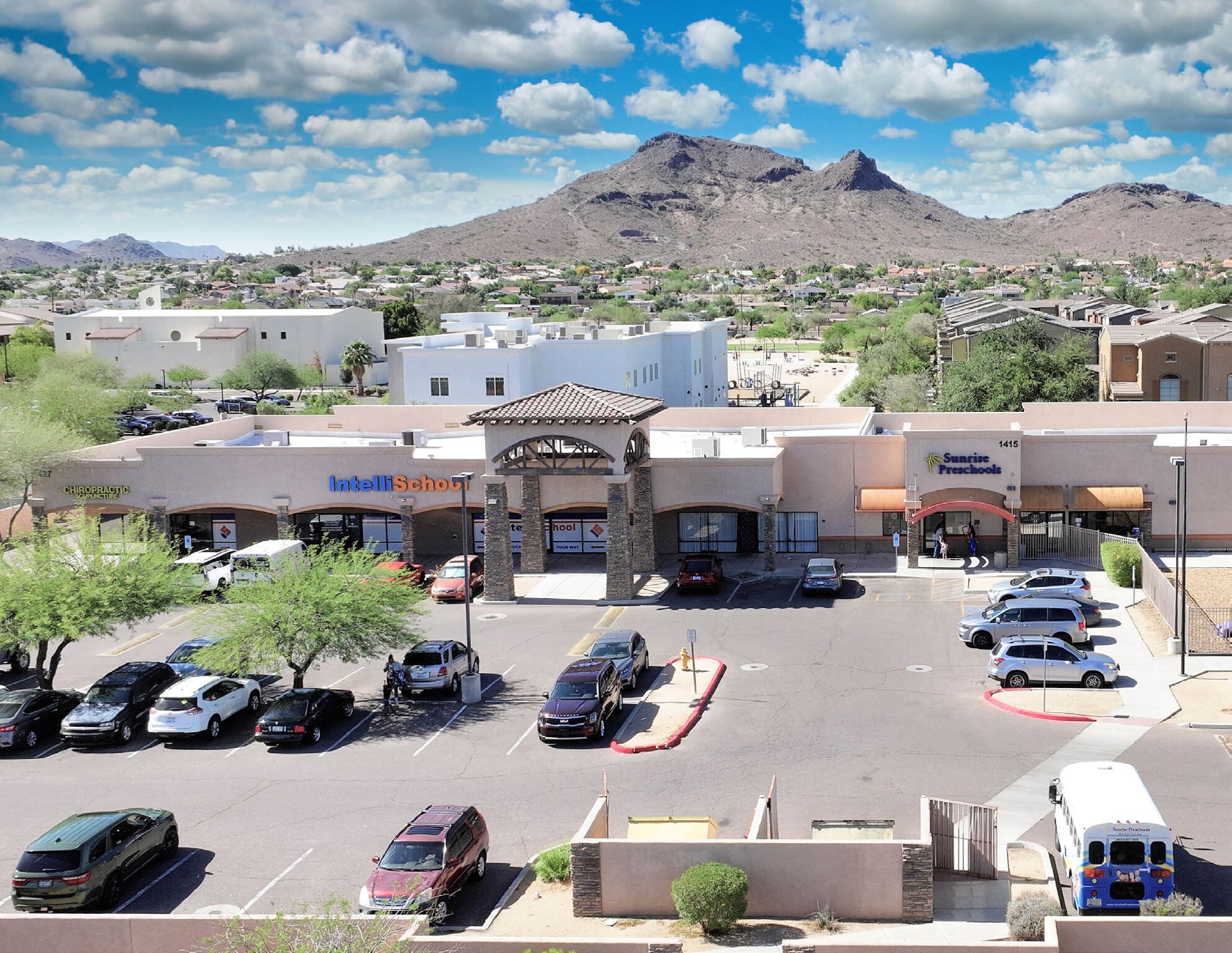 1427 E Bell Rd, Phoenix, AZ for lease Primary Photo- Image 1 of 3