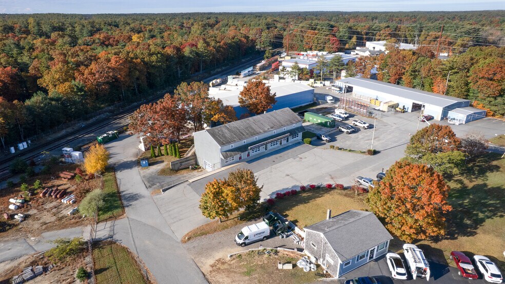 114 Pembroke St, Kingston, MA à vendre - Photo du bâtiment - Image 3 de 36