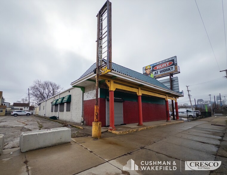 3040-3048 Saint Clair Ave NE, Cleveland, OH à vendre - Photo du bâtiment - Image 1 de 3