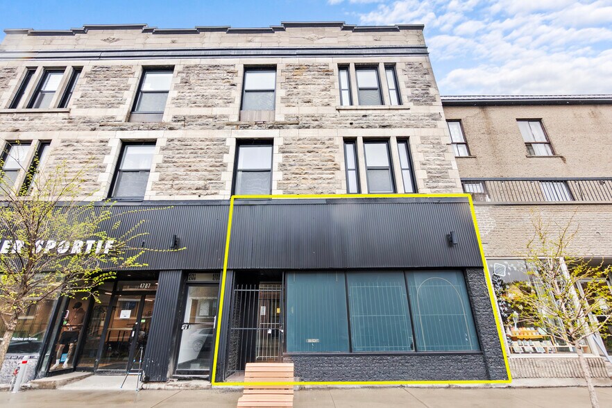 4787-4797 Rue Sainte-Catherine E, Montréal, QC à louer - Photo du bâtiment - Image 1 de 12