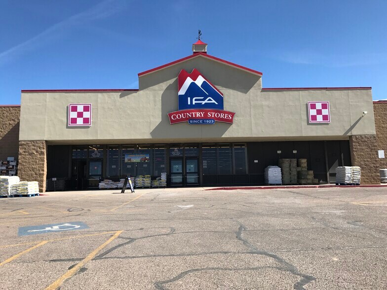 889-905 S Main St, Cedar City, UT à louer - Photo du bâtiment - Image 2 de 6