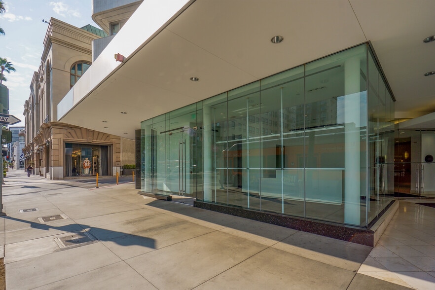 9465 Wilshire Blvd, Beverly Hills, CA for lease - Building Photo - Image 2 of 7