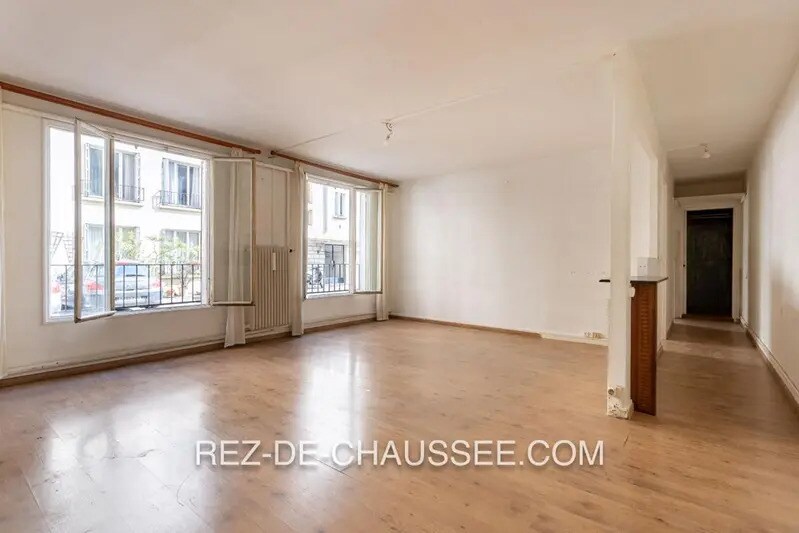 Immeuble residentiel dans Paris à vendre - Photo intérieure - Image 3 de 10