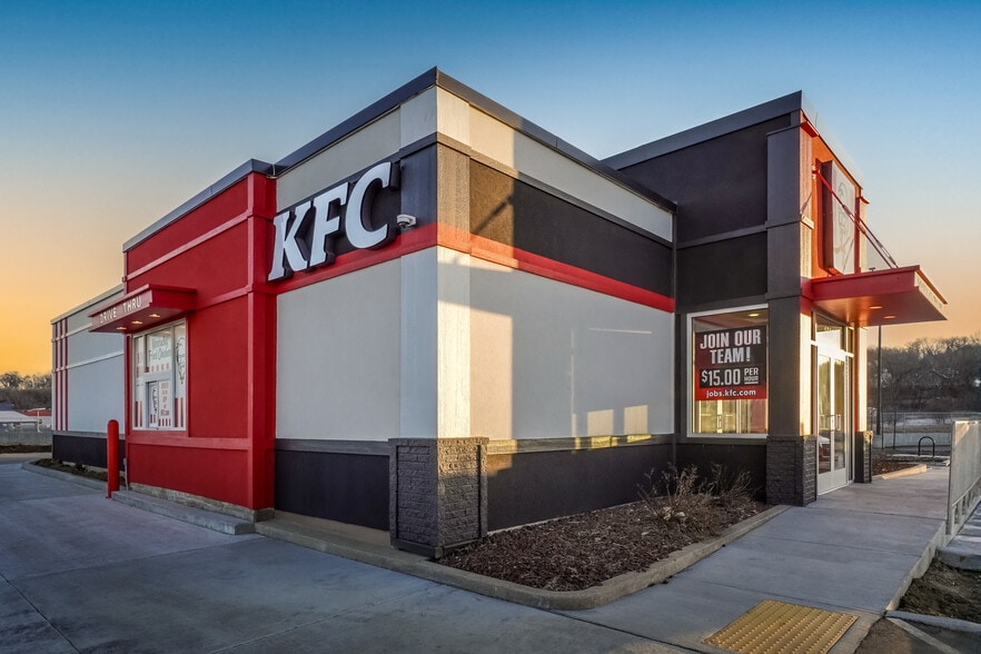 1500 Hamilton Blvd, Sioux City, IA for sale - Building Photo - Image 2 of 5