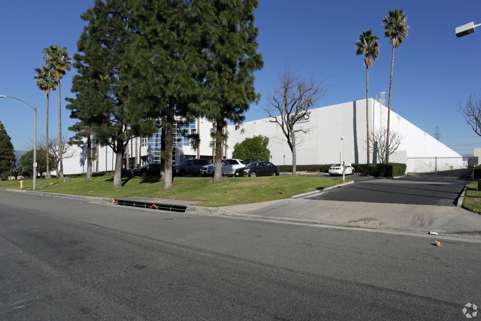 1291 S Vintage Ave, Ontario, CA for lease Primary Photo- Image 1 of 5