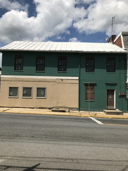 13 E Main St, Newville, PA for sale - Building Photo - Image 1 of 1