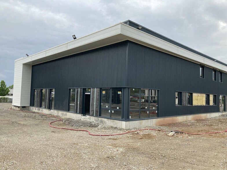 Office in Obernai for lease - Building Photo - Image 3 of 9