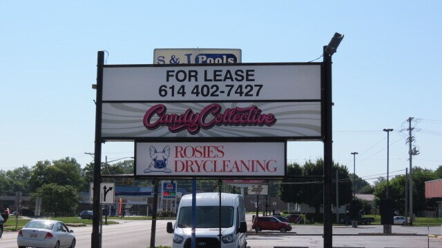 475 E Main St, Circleville, OH à louer - Photo du bâtiment - Image 2 de 9