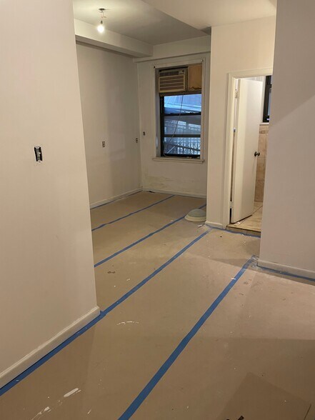 441-451 W End Ave, New York, NY à louer - Photo intérieure - Image 2 de 12