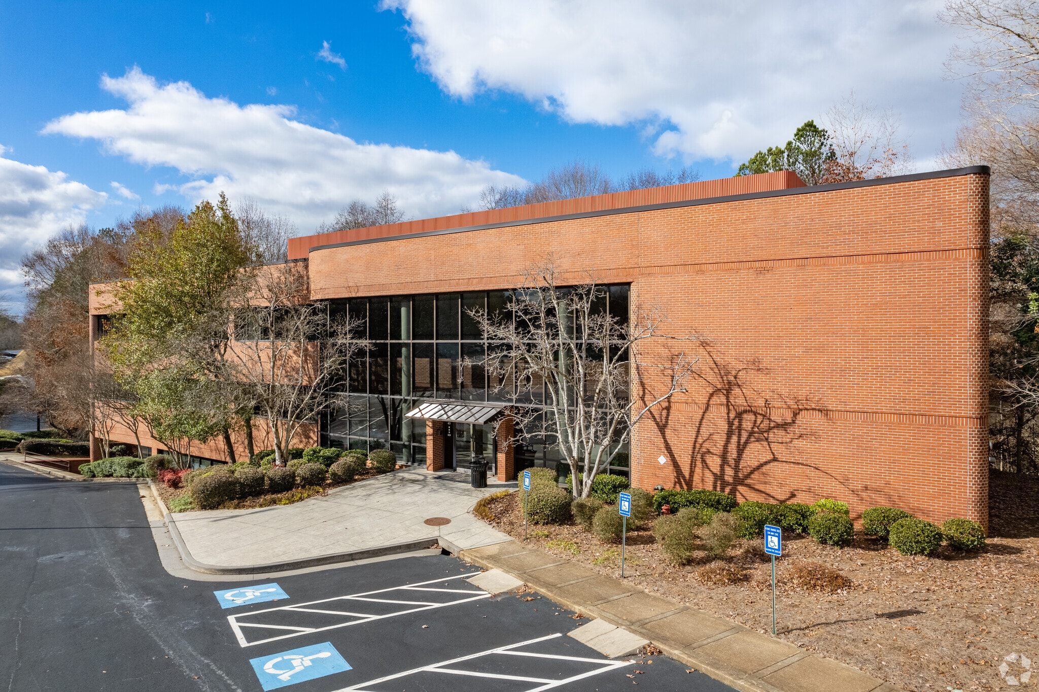40 Technology Pky S, Norcross, GA for lease Primary Photo- Image 1 of 14