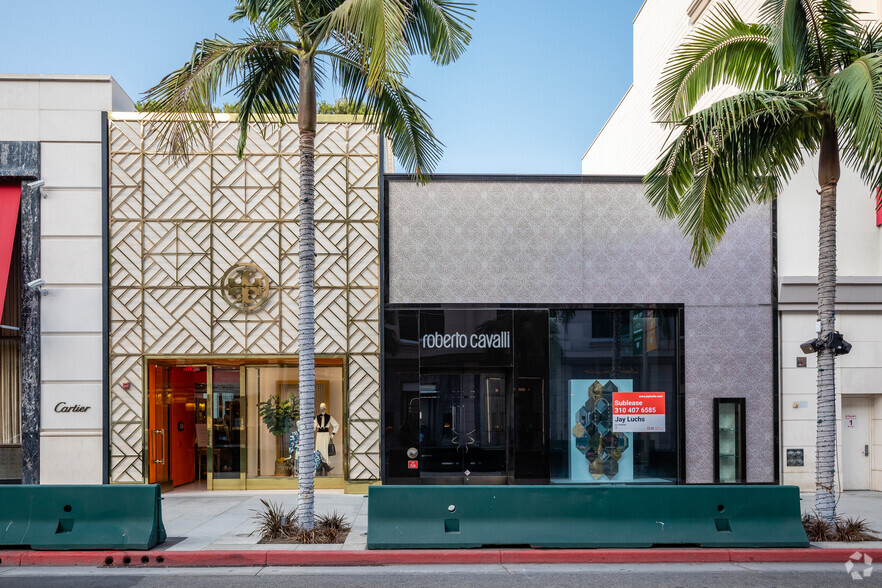 362-366 N Rodeo Dr, Beverly Hills, CA for sale - Building Photo - Image 1 of 1