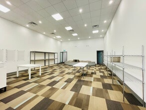 6215 3 St SE, Calgary, AB for lease Interior Photo- Image 1 of 25