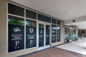 7671 NW 107th Ave, Doral, FL for lease Building Photo- Image 2 of 8